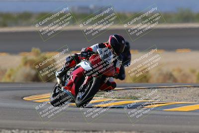 media/Oct-08-2022-SoCal Trackdays (Sat) [[1fc3beec89]]/Turn 14 (1050am)/